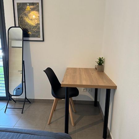 Charmant T2 Idealement Situe Bastia  Luaran gambar
